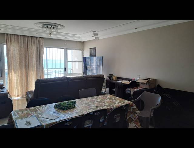 3 BEDROOM FLAT FOR SALE IN SOUTH BEACH